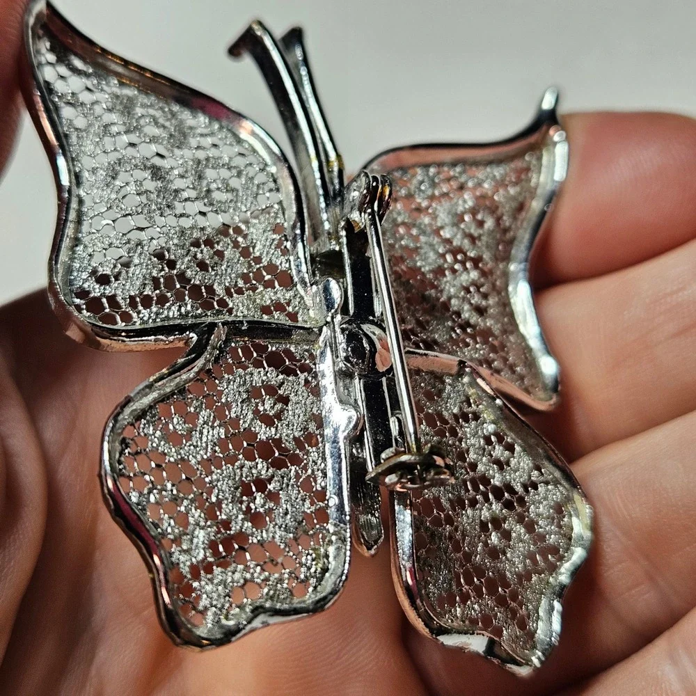 Butterfly Brooch Pin Womens OS Silver Gold Tone Lace Filigree Vintage